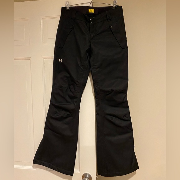 Under Armour Pants - Under Armour Women's Black winter snow pants ❄️